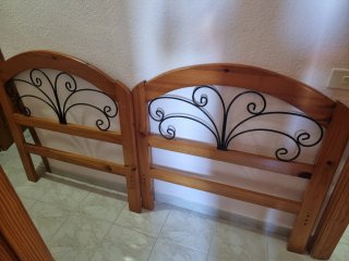 Dos cabeceros madera y forja