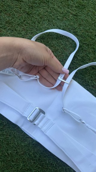 Top Jacquemus x Nike Blanco con Rojo M/L