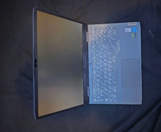 Portátil Gaming Lenovo LOQ