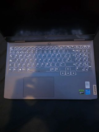 Portátil Gaming Lenovo LOQ