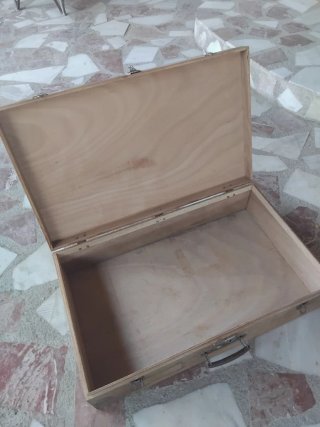 Maleta de madera vintage
