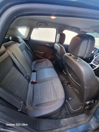 Opel Astra 2015