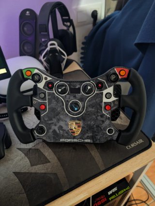 Volante Fanatec McLaren GT3 Modificado