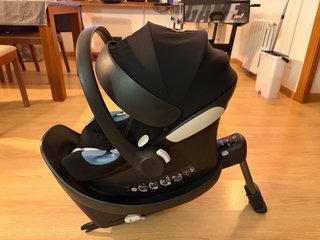 Silla de coche Cybex para bebé + base insofix