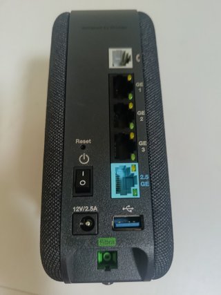 Router WiFi 7 -Arcadian-