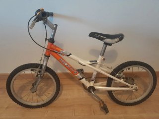 Bicicleta Montaña Azul y Plata