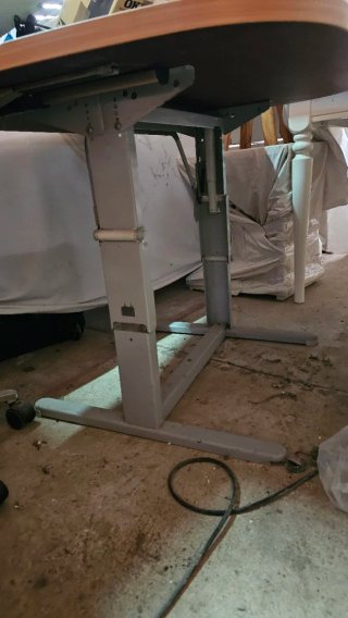 Tavolo da cucina pieghevole con altezza regolabile