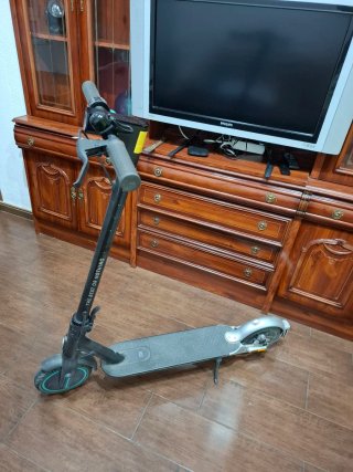 Patinete Xiaomi + Toyota - Ed. Especial