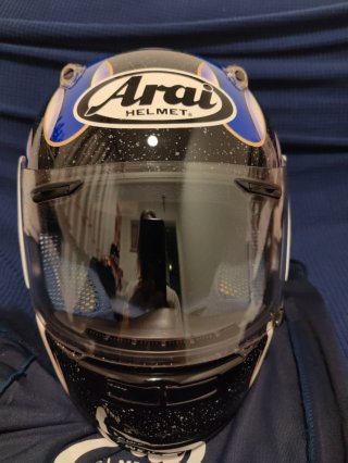 Casco Arai Haga