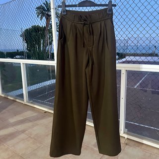 Pantalón ancho marrón