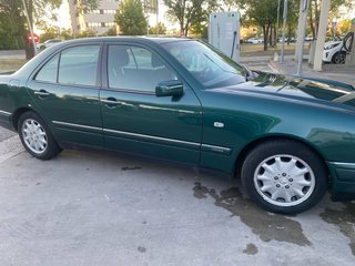 Mercedes-Benz Clase E 1999