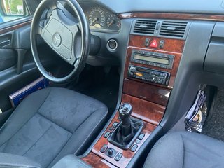 Mercedes-Benz Clase E 1999