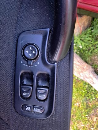 Botonera Elevalunas Alfa Romeo 147
