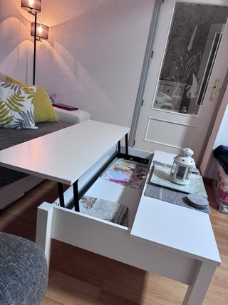 Mesa de centro elevable blanca