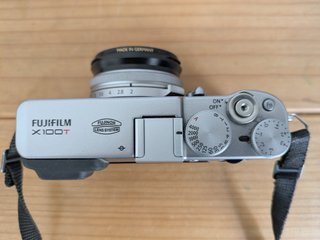 Fujifilm X100T (21k scatti) + Custodia in pelle