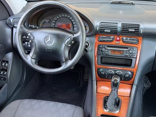 Mercedes-Benz Clase C180K