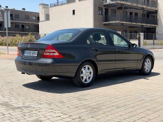 Mercedes-Benz Clase C180K
