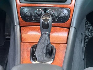 Mercedes-Benz Clase C180K