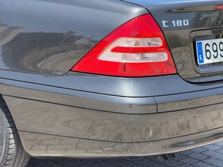 Mercedes-Benz Clase C180K
