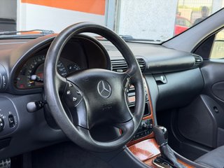 Mercedes-Benz Clase C180K