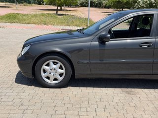 Mercedes-Benz Clase C180K