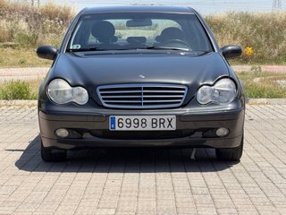 Mercedes-Benz Clase C180K