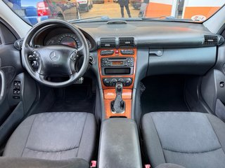 Mercedes-Benz Clase C180K