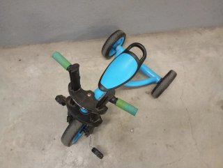 Triciclo infantil FASCOL