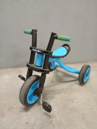 Triciclo infantil FASCOL