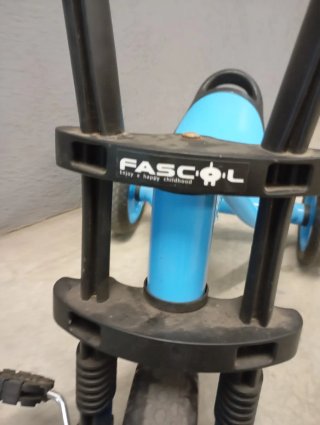 Triciclo infantil FASCOL