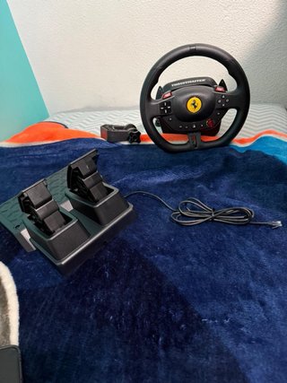 Volante Thrustmaster como nuevo80