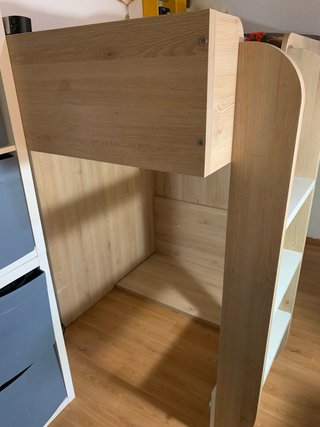 Cama juvenil alta con armario ropero