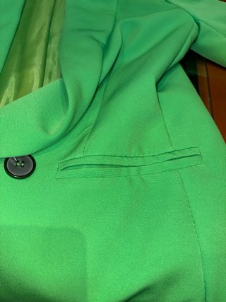 Traje verde