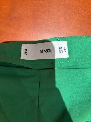 Traje verde
