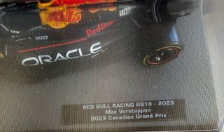 Red Bull Racing RB19 1:43 Max Verstappen