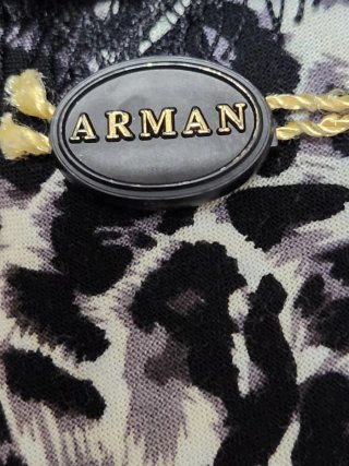 Top tirantes finos  animal print y encaje. Talla40