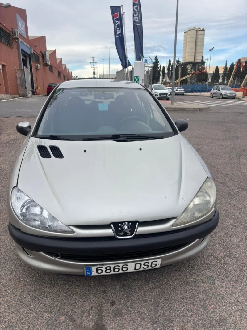 Peugeot 206 2006 - foto 1