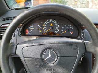 Mercedes Clase E 2.8 en venta