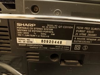 Radiocasete Sharp QT-CD110