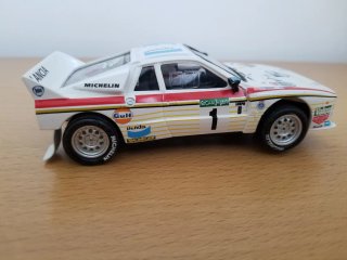 Scalextric Lancia 037 Lucky Strike