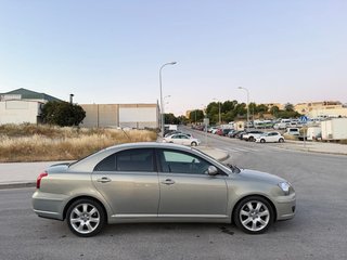 TOYOTA 2.0 VVTi 148CV AUTOMATICO