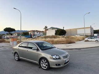 TOYOTA 2.0 VVTi 148CV AUTOMATICO