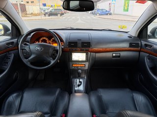 TOYOTA 2.0 VVTi 148CV AUTOMATICO