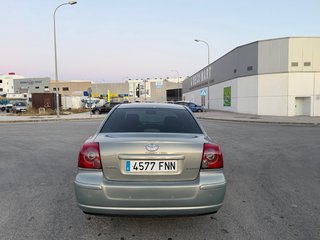 TOYOTA 2.0 VVTi 148CV AUTOMATICO