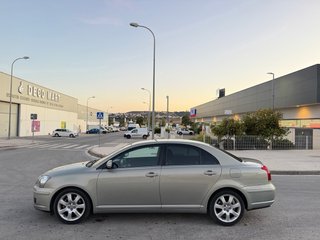 TOYOTA 2.0 VVTi 148CV AUTOMATICO