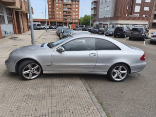 Mercedes-Benz  CLK 2009