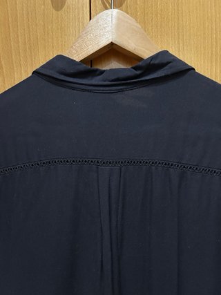 Vestido camisero negro IKKS