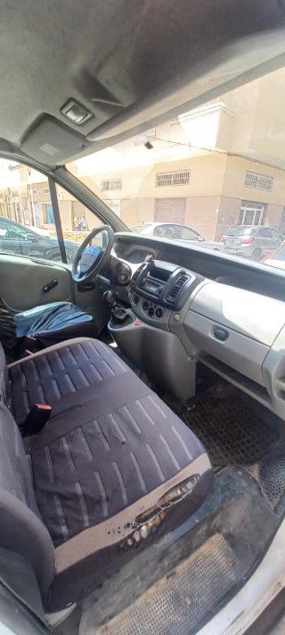 Renault Trafic 1.9dci 3499€ 647111914
