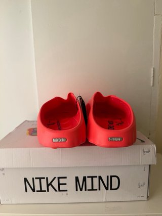 Nike Mind Talla 43 Rojo
