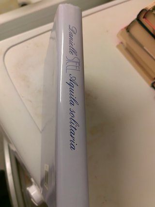 Libro Aquila solitaria